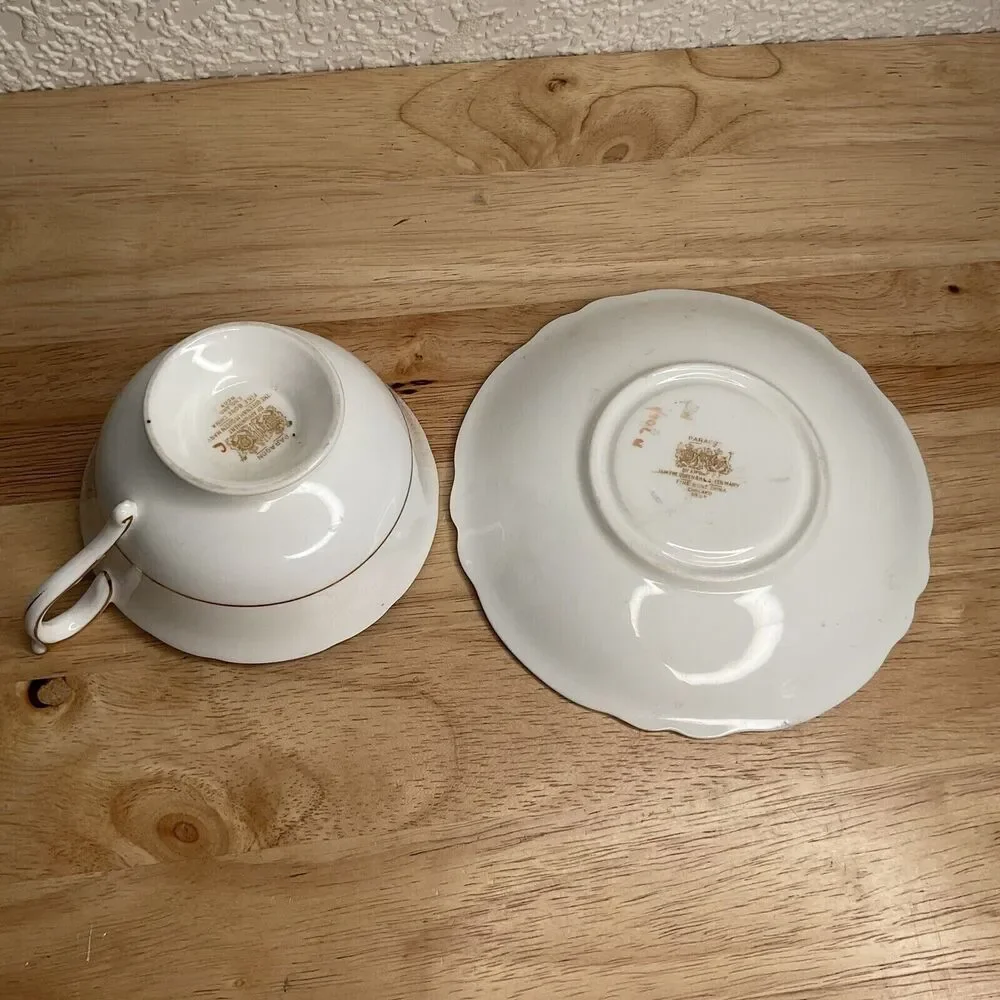 VTG Paragon Double Warrant TeaCup/Saucer Mint green/Dogwood‎ Gold Trim England